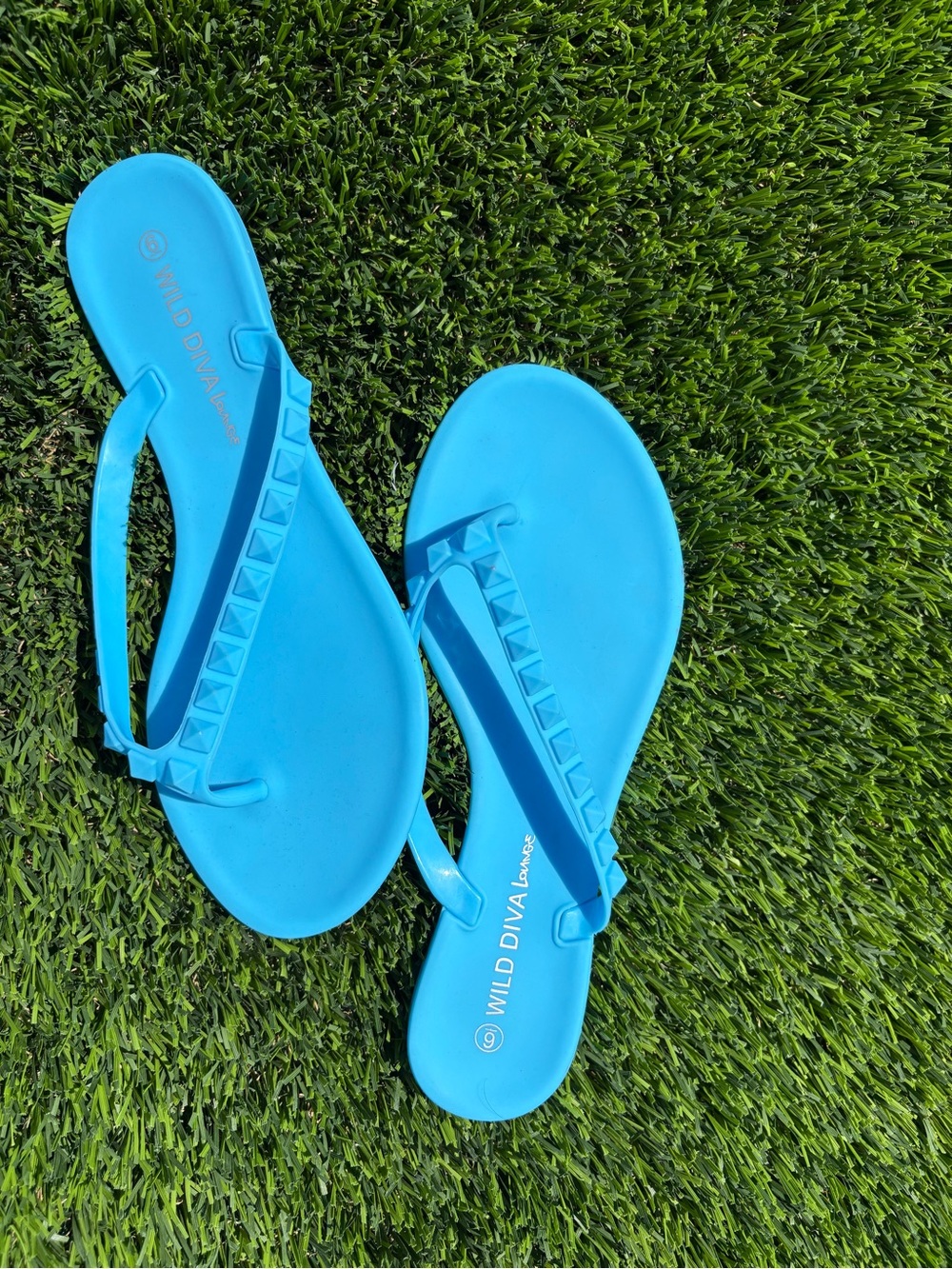 ❤️ NEW Wild Diva Bright Turquoise Pyramid-Stud Jelly Sandals-material Plastic